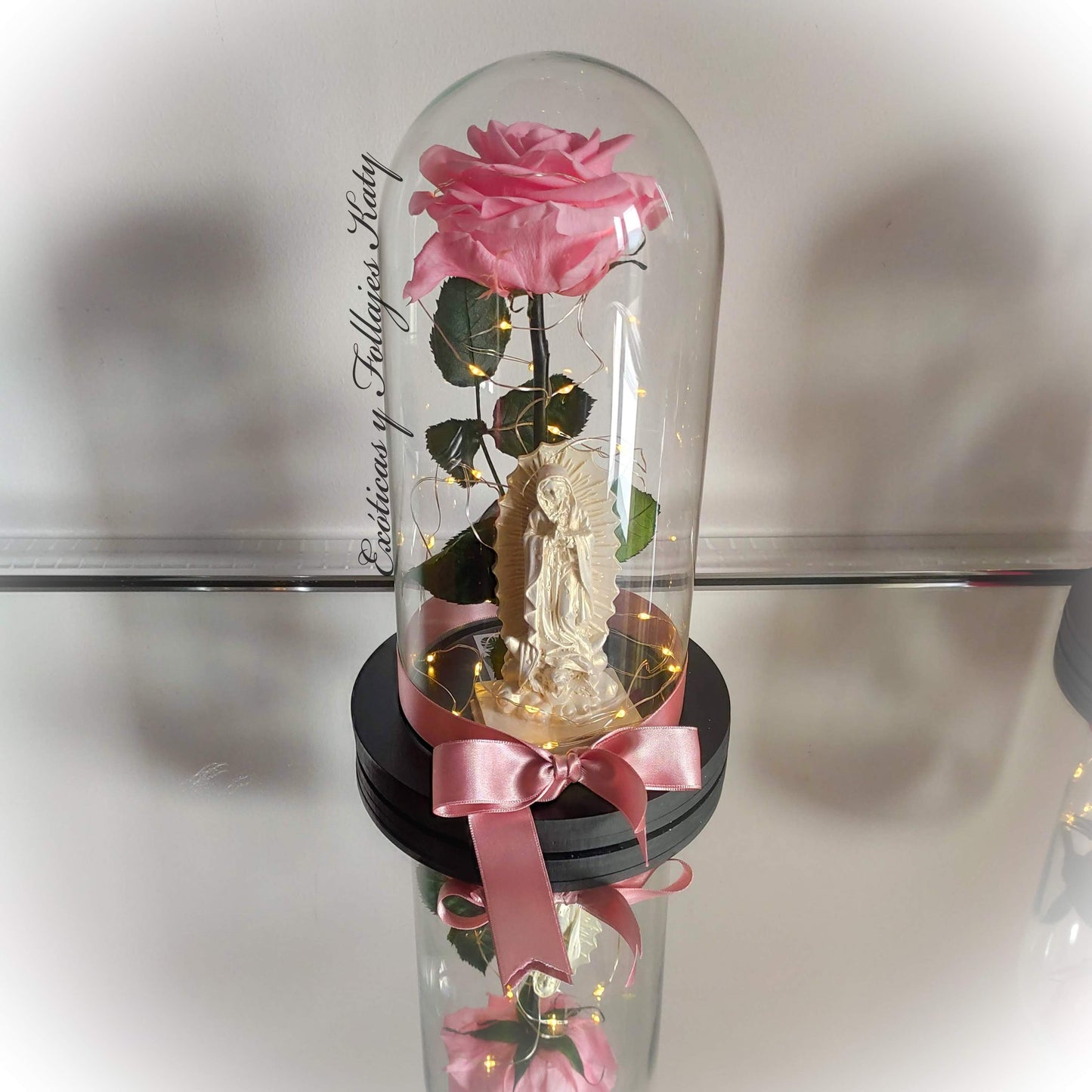 Rosa premium y virgen perlada